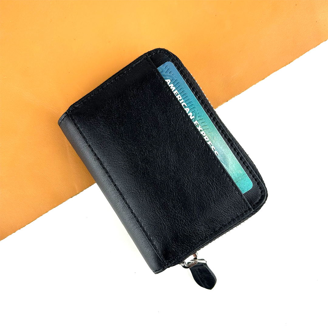 PREMIUM LEATHER CARD HOLDER